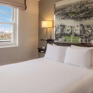 Chambre Lit Queen-Size